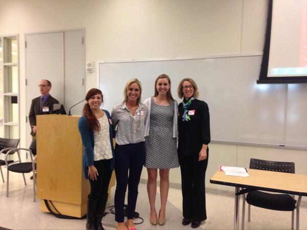 uofcincy's tweet photo. #CincinnatiSmart! “@CommUC: Comm scholarship winners! #commceleb http://t.co/X95dQWvcHL”