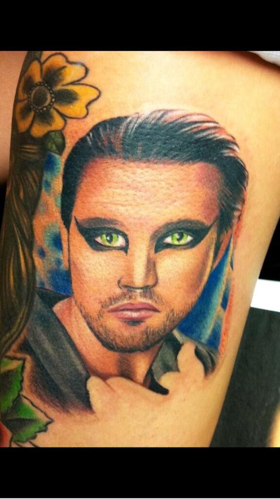 Rob McElhenney just tweeted this Anyone here have Sunny Tattoos  rIASIP