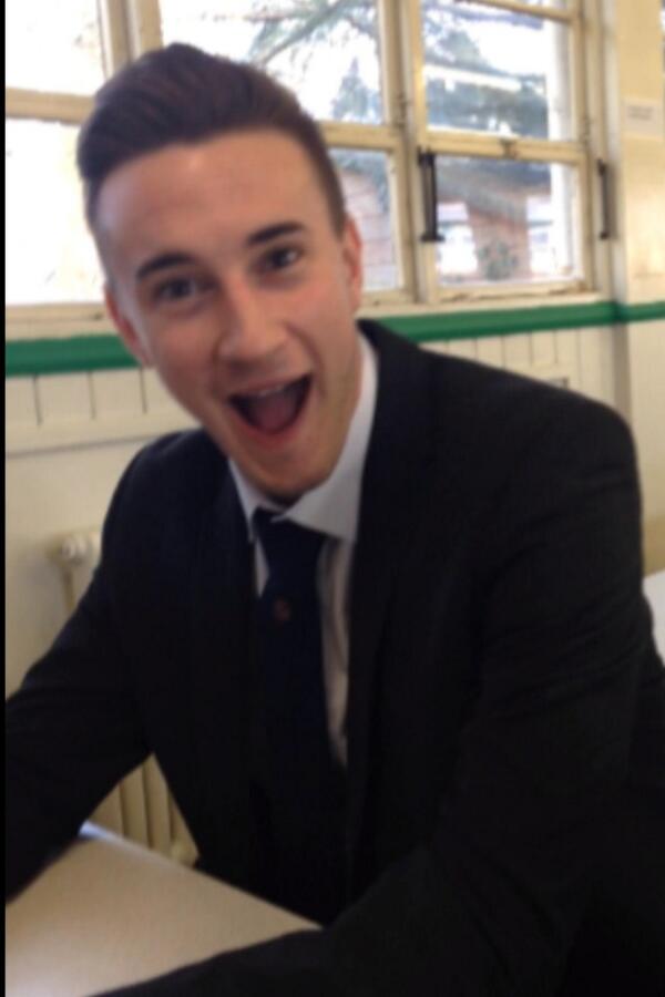 RealJoeDanton's tweet image. Hit 200 followers!!!!!! That is amazing thank you so much to all my fans for the love and support!!! #dantonites