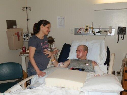 theCHIVE's tweet image. The lone survivor of an impossible helicopter crash needs #ChiveNation's help: chiv.it/vRI9m