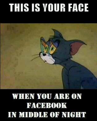 Mushetroy's tweet photo. People who love facebook http://t.co/HnIgcV7GUm