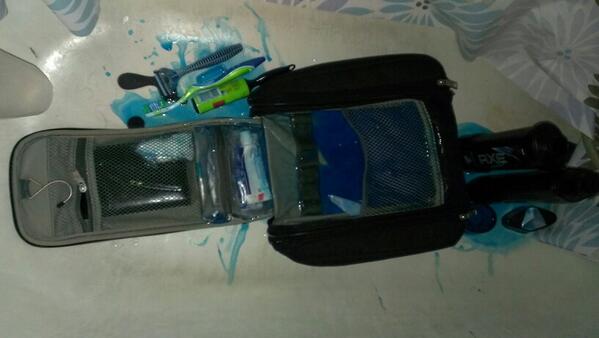 SamKansas's tweet image. For my first ever tweet: "Thanks Americanairlines, I knew we should have flown Southwest. Crushed my bag."