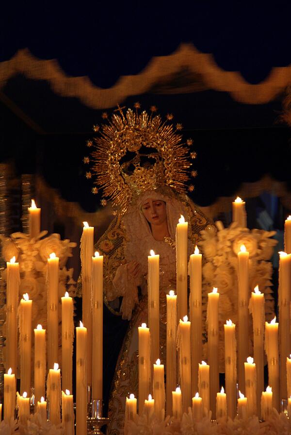 LasCosasPares's tweet photo. La gitana de lágrimas en los ojos; Angustias, gitana, que ganas de Tí @Had_LosGitanos http://t.co/d3yDantxgA