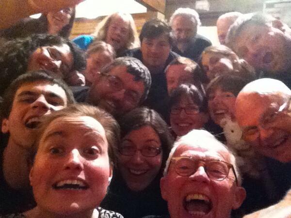 midlandleg's tweet photo. @studentcross @northernpilgrim #oscarselfie #pilgrimpros http://t.co/qdD8fmIqWj