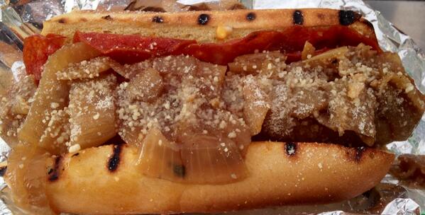 ShamelessDogs's tweet image. The Sausage King is still serving up deliciousness at the Ramblin Road Craft Brewery.