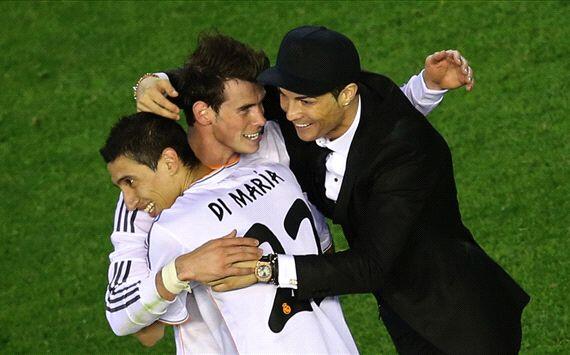 GOAL_ID's tweet photo. Gaya dan raut girang #CR7 Real Madrid juara Copa del Rey http://t.co/fNlBV045mF | M: http://t.co/kPubQhd6x5 http://t.co/FCTOSc3HRG