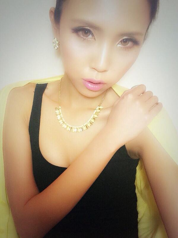 ex_joint's tweet photo. ちょっと皆
自分の価値を見下げてない？

現状に満足なんてしないでよ？

上を目指し続ける者にだけ
上を勝ち取る権利があるの。

いまの自分が限界と思わないで
泣き言いう暇があるなら自分磨きして。

諦めず努力すれば必ず結果はでる。 http://t.co/VQRY1Oejt9