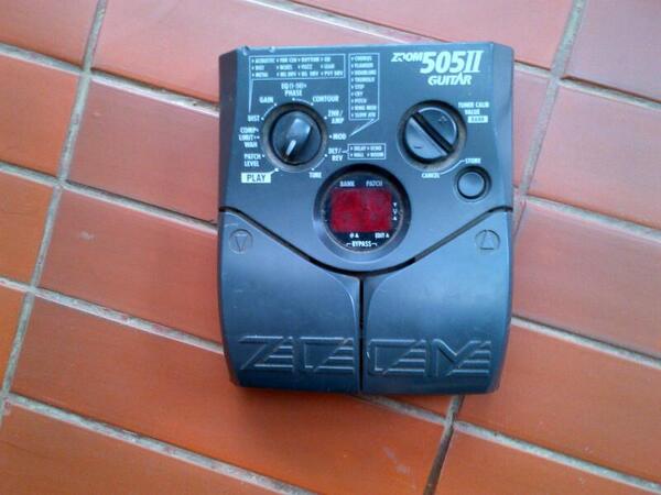 Dijual zoom 505
