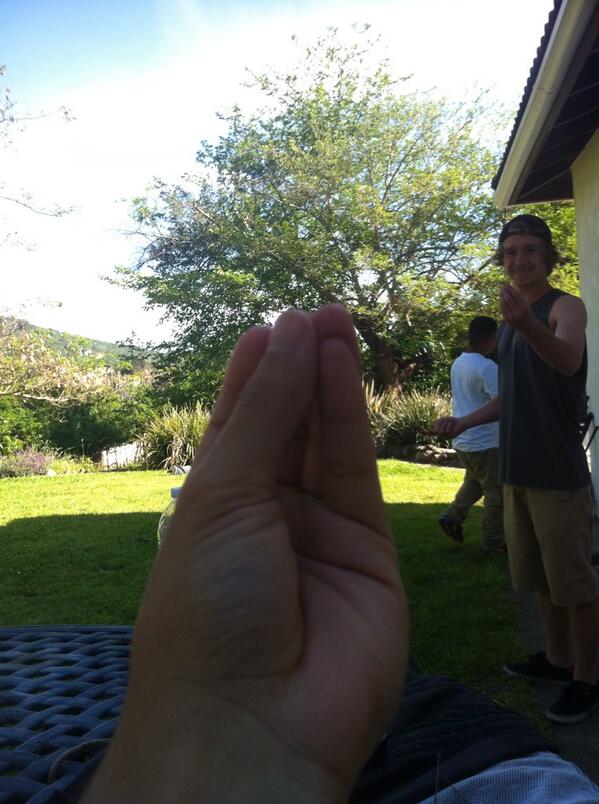 RenickC's tweet image. Awwhhh got you bitch ass niggas #doubleteam #squadstyle 😂