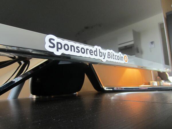 Thanksbitcoin's tweet image. Another HUGE TV, sponsored by #bitcoin!  thanksbitcoin.com/sponsored-by-b… #btc