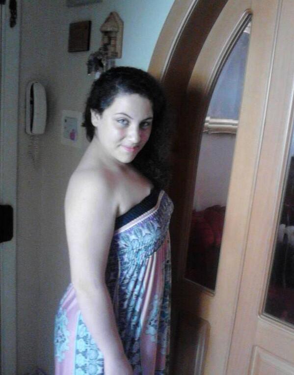 142Nikita's tweet photo. Make a coment if you like this....xxxxx:) :) :) http://t.co/fF8FsZX75s