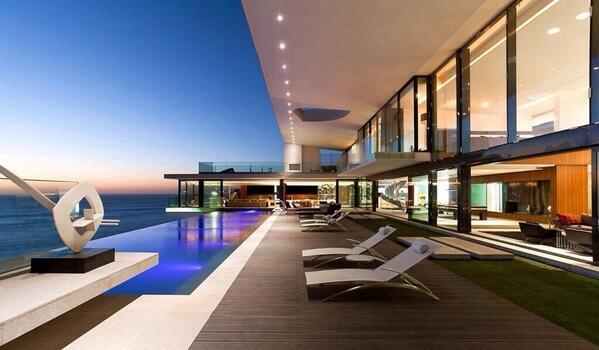 LUXURYPlCTURES's tweet photo. RT if you'll live in a place like this someday! http://t.co/D6riEcy6bt