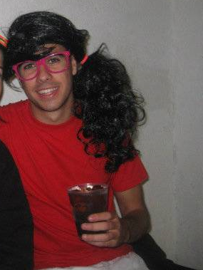 javi_cascajero's tweet photo. Estas fiestas van a estar muy bien, pero nos va a faltar una pieza clave: Bizarro "El Ominoso" @elserenodmiping http://t.co/eEsmiYWBsn