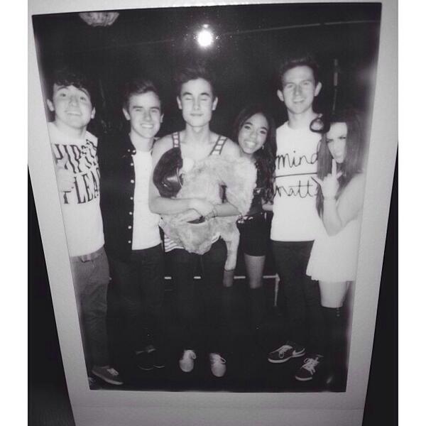 TTLYTEALAMC's tweet photo. O2L 🙌 http://t.co/0HSmOkFZUc