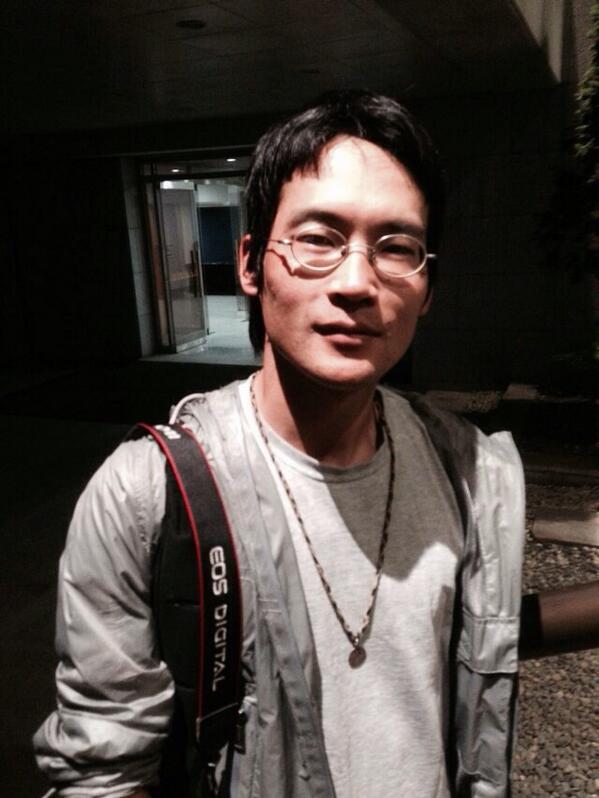 munjhj's tweet image. #강정 강정 평화 활동가 달매 벌금형으로 지명 수배 중 모르고 있다가 서울 혜화동 파출소에 연행! 강정은 이렇게 위험한 곳입니다.