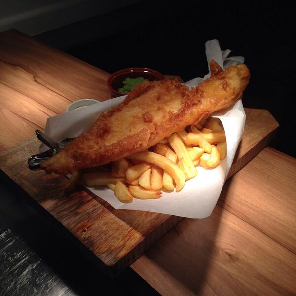 podgeandtin's tweet photo. Celebrate Good Friday with traditional fish and chips at Podge &amp; Tin Eatery http://t.co/xFCVRIrFxG