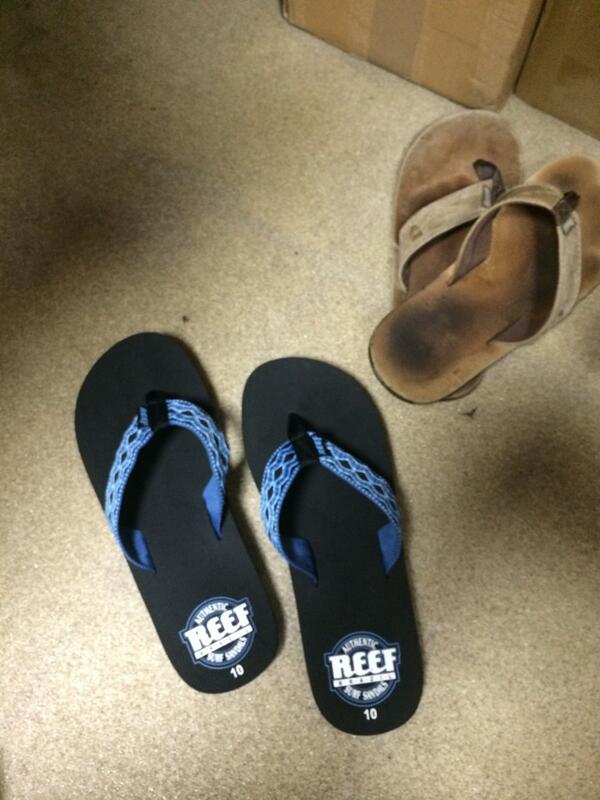 p_may's tweet photo. New @reef84 smoothys. Probably my 10th pair and 500th pair of reefs. #bestflips http://t.co/XtAlZcp79Z