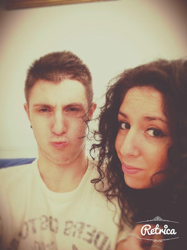 AleSummerLudo's tweet photo. #me #cousin #loveya #family #happiness http://t.co/JpcgXnZUFO