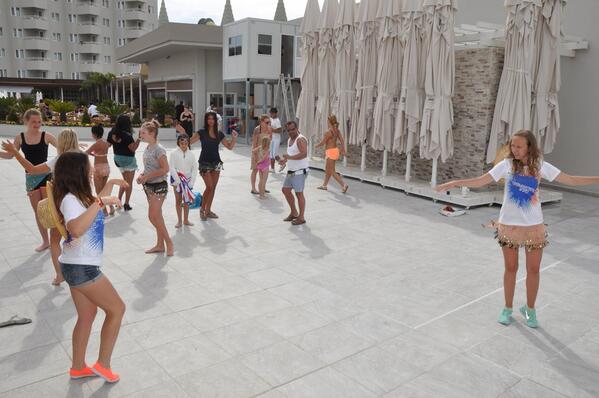 Oriental Dance <a href="/GrandParkLara/">Grand Park Lara</a>