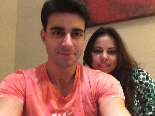 Embedded image permalink