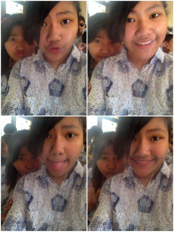 kania16_'s tweet photo. @tarissaca_  aess selfiee yak 😆😆 http://t.co/H1FAK6DwmZ