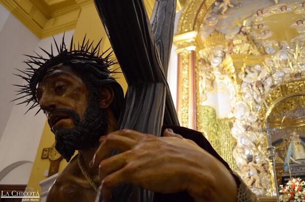 El gran estreno de este Jueves Santo. La corona de espinas del Maestro. #SemanaSantaMotril2014