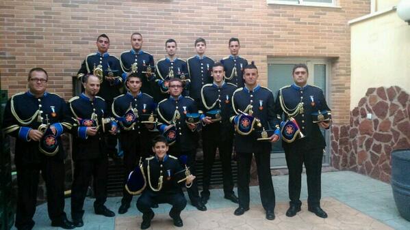 Joset600's tweet photo. "@losa92: De la oje lo mejor...XD No hay palabras para definiros  sois muy GRANDES!!!! http://t.co/AIJ7fBpk22"