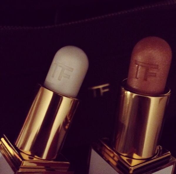 fashion_spot's tweet image. Finally my kind of lipstick..... Lip balm @TomFordIntl #maylaunch #summer