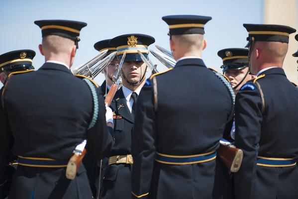 USArmyDrillTeam's tweet photo. #hatband http://t.co/58jZLm6Q6f