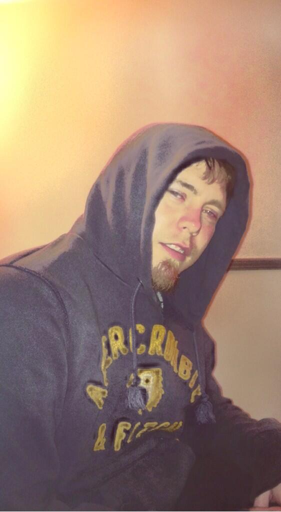 Robertdarb's tweet photo. I have been with this amazing man for 5 years today!!!!  @TSheppeard http://t.co/VSQjlys6JR