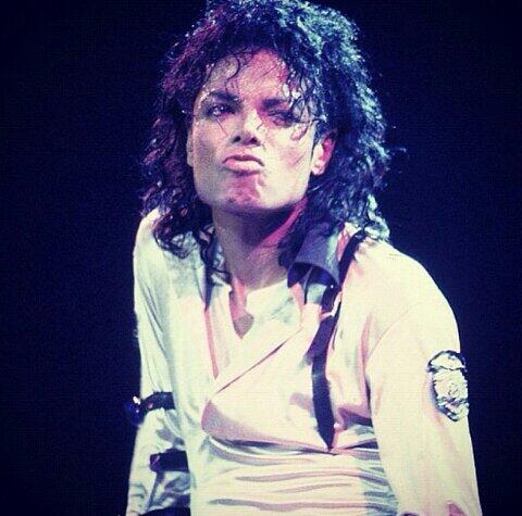 mjjforever0's tweet photo. Do you wanna kiss him? I do http://t.co/bzuzL5wa8y