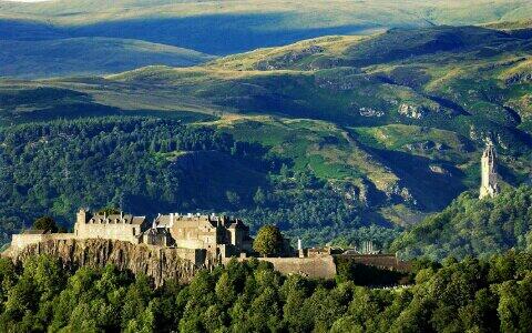 Foto del castillo de Stirling en Escocia. Una imagen dice que más que mil palabras.