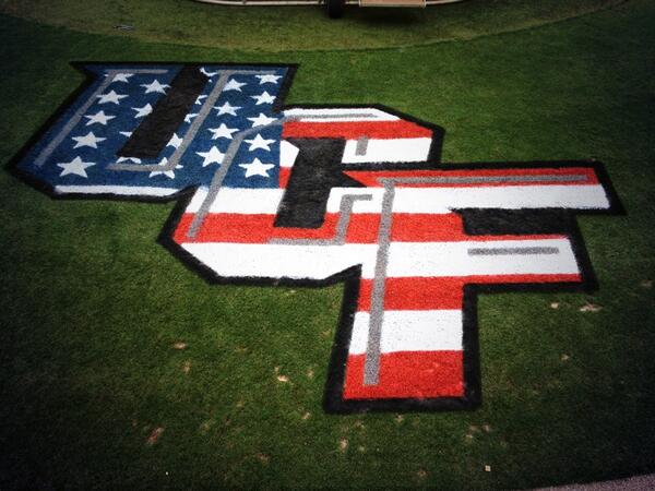 ucfgrounds's tweet image. Stars and Stripes for @UCF_Baseball series vs. @UofLBaseball today. 3:30 &amp;amp; 6:30. #GoKnights #landofthefree