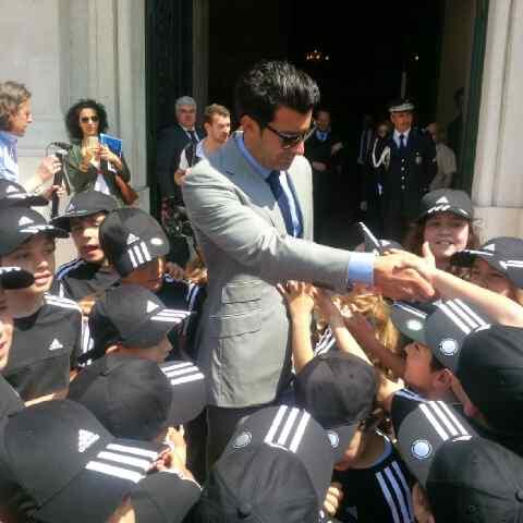 LuisFigo's tweet image. Com pequenos amigos em #lisboa