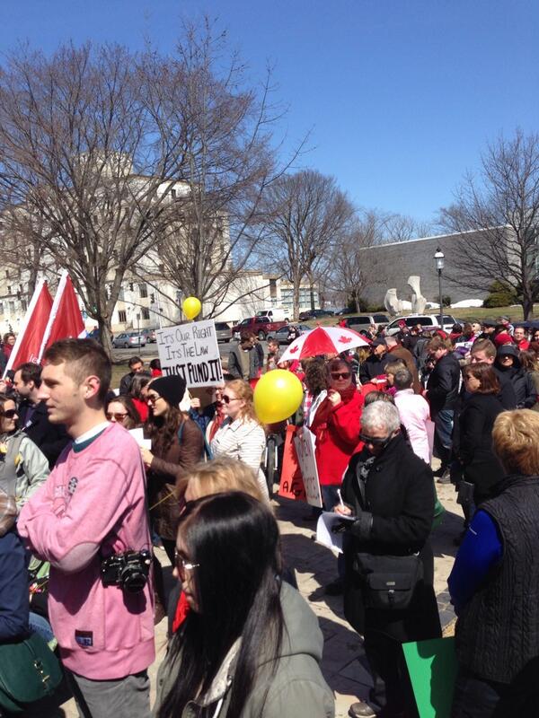 Jilli8an's tweet photo. Abortion access rally happening now! #NBProchoice http://t.co/cQhuEuQh8t