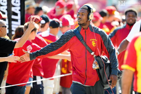 USC_Athletics's tweet photo. Who wants to help us with the playlist for the USC Spring Game? Tweet us your song suggestions now for the Coliseum. http://t.co/v1c58DonEc
