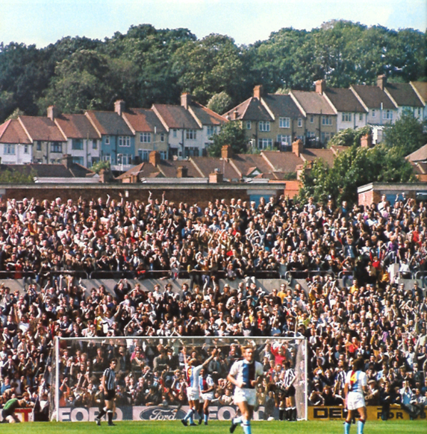Tribun7's tweet photo. Crystal Palace http://t.co/gapP1QgPOO