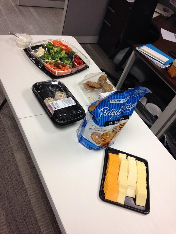 johnsonabbym's tweet photo. How we do it at @HawkinsWM #officetailgate http://t.co/kMGzg0QzDB