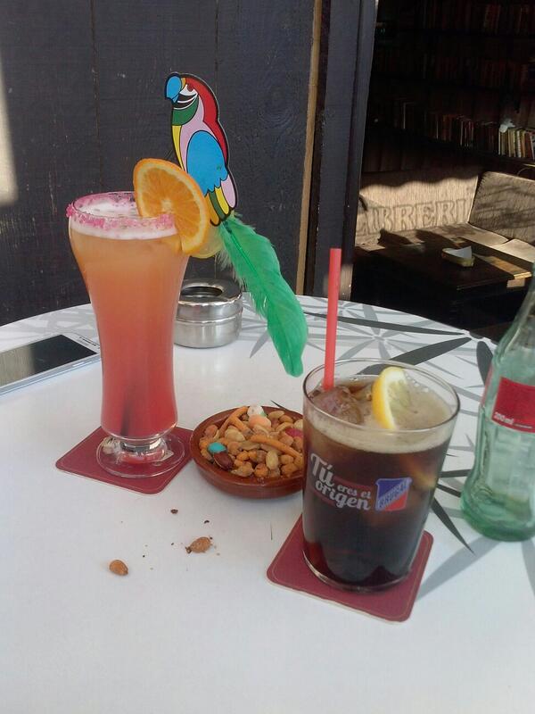 chatii2191's tweet photo. De copitas con mi gordiii :) :) http://t.co/2T2zbEhKyu