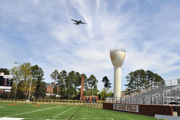 campbelledu's tweet photo. ICYMI: Aircrafts from 440th Air Force Wing just did a flyover en route to dropping off paratroopers @ Fort Bragg/Pope http://t.co/ZNwOuia9Tg