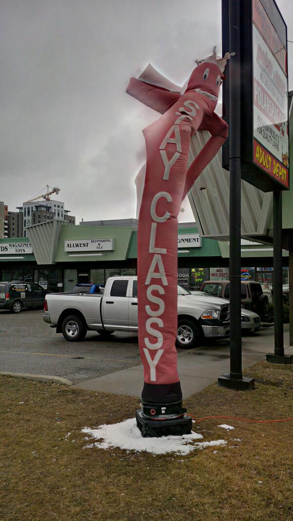 SoakLuxuryBath's tweet photo. Stay Classy Calgary! 
Come down to our showroom at 140 58th Ave SW!
@PolarSpas http://t.co/ZJsilYB25e