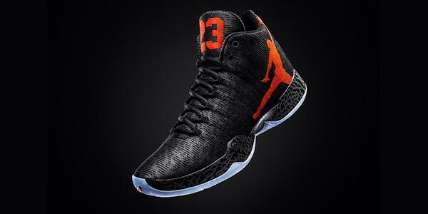 Jumpman23's tweet photo. #AJXX9 Takes Flight in September. #TailoredForFlight http://t.co/SALlVR9zNz