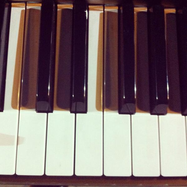 hectormunozg's tweet image. He disfrutado muchísimo tocando en el trío @Incomusica junto a grandes profesionales y amigos.