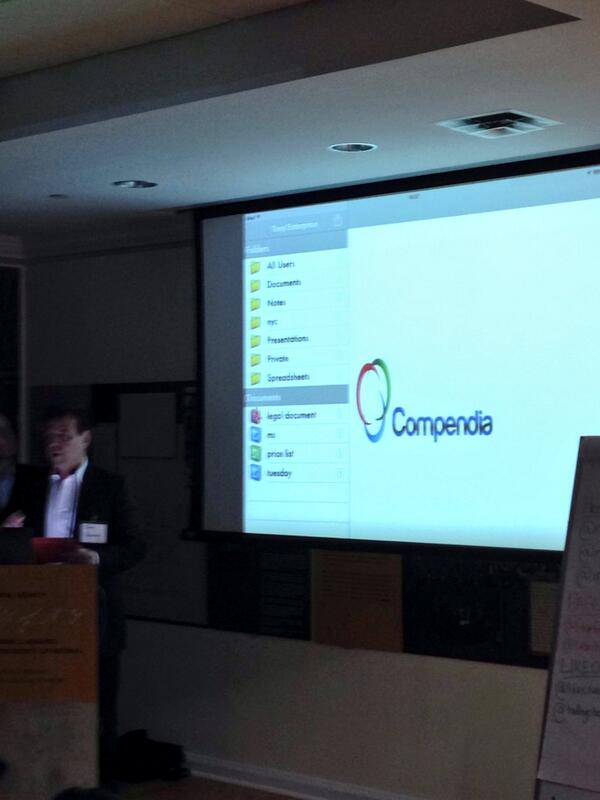 First speaker <a href="/acompendia/">Compendia</a> to attempt a live demo tonight. The crowd holds their breath! #nydiibn <a href="/NYdigitalirish/">Digital Irish</a>