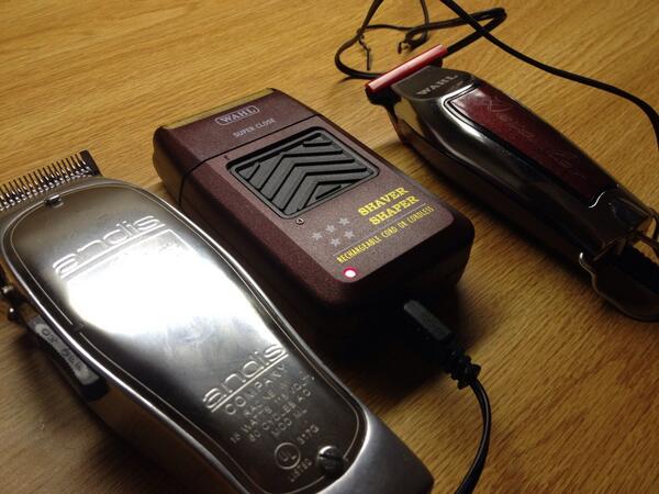 adriaanfrmcali's tweet image. My babies 😍 #AndisMasters #WahlDetailer #5StarShaver