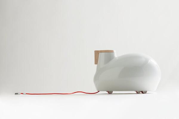 designmilk's tweet photo. The chicest radiator we ever did see: http://t.co/IqQdkTLqtl http://t.co/t47Oi4wryU