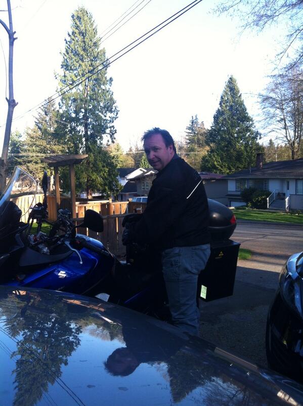BeautyByJac's tweet photo. Going for a motorcycle ride to Kits for NA AM on 4th awesome , healthy large portions...hippie style, fun http://t.co/myafBQzPmH