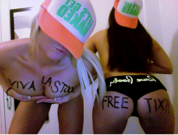 LexHed's tweet photo. Plans sat night? 1 day to get FREE TIX to Blackout http://t.co/GGDpZrwdN3  http://t.co/zgy1ru0Vsk #barstool @BarstoolNewYork #BarstoolSports