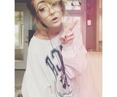 hello darlings! RT? im new.