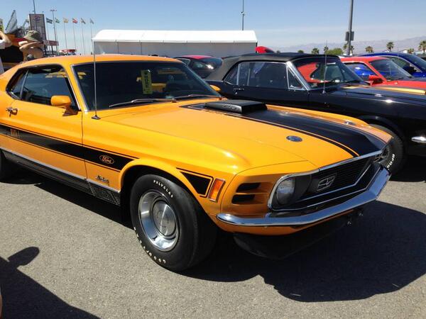 FordRacing's tweet photo. Some truly amazing photography of #FordMustang50 from coast to coast GALLERY: http://t.co/wQg9HO8Yry http://t.co/iGlMiAbrRn